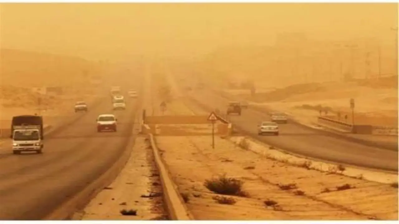 «ليست الأخيرة».. «الأرصاد» تنذر من تكرار العواصف والأمطار الغزيرة وتحدد موعد استقرار الطقس